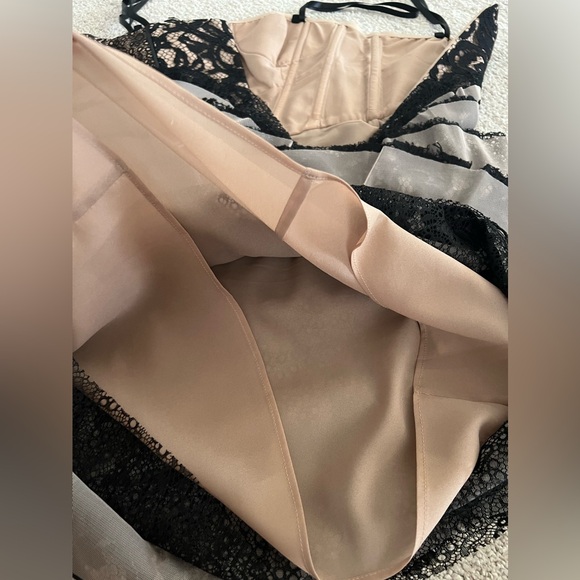 BCBGMAXAZRIA Ellie Mixed Lace Strapless Dress - Cocktail - Dance Party - Wedding - Picture 12 of 16